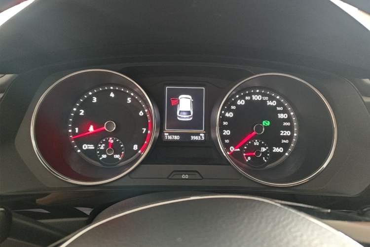 Used Volkswagen Tiguan L 2017 330TSI Automatic Two-Wheel Drive Comfort Edition Instrument Cluster
