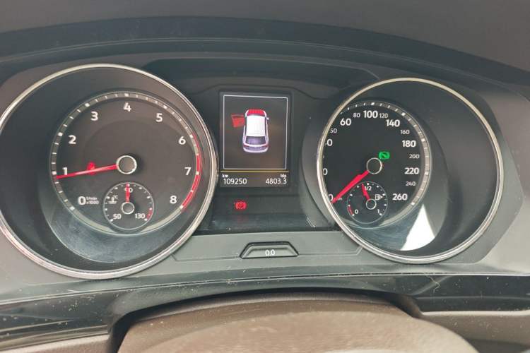 Used Volkswagen Tiguan L 2017 380TSI Automatic All-Wheel-Drive Luxury Edition Instrument Cluster