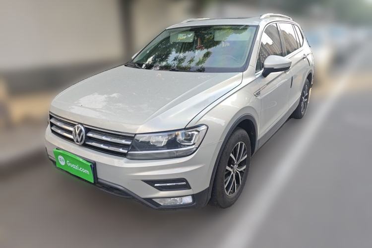 Used Volkswagen Tiguan L 2017 330TSI Automatic Two-Wheel Drive Luxury Edition Guazi used car, China used car export, Used car for sale, Used  cars, Cheapest cars for sale