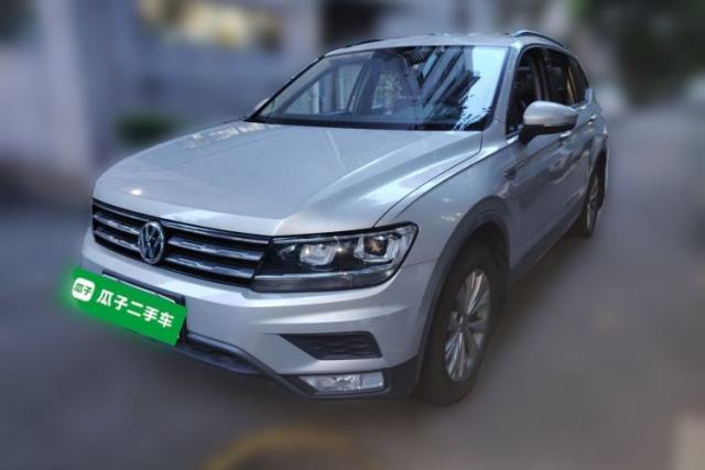 Volkswagen Tiguan L 2017 330TSI Automatic Two-Wheel Drive Luxury Edition d’occasion