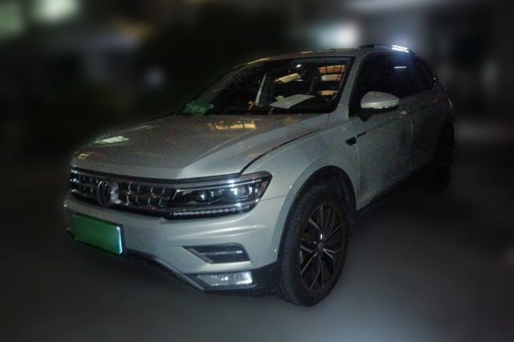 Used Volkswagen Tiguan L 2017 330TSI Automatic Two-Wheel Drive Flagship Edition Guazi used car, China used car export, Used car for sale, Used  cars, Cheapest cars for sale