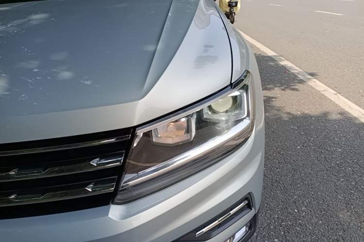 Used Volkswagen Tiguan L 2017 330TSI Automatic Two-Wheel Drive Luxury Edition Left Front Headlight