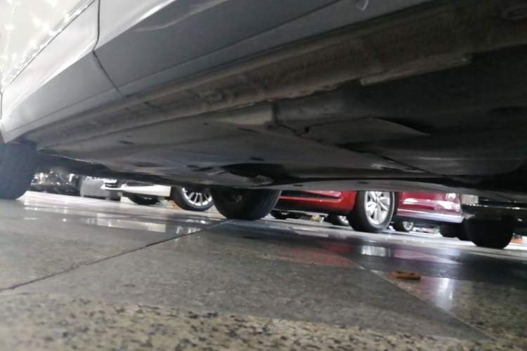 Used Volkswagen Tiguan L 2017 330TSI Automatic Two-Wheel Drive Luxury Edition Left Side Sill