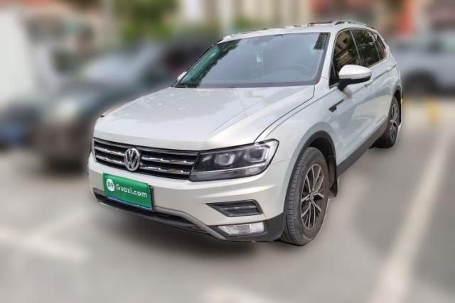 Used Volkswagen Tiguan L 2017 330TSI Automatic Two-Wheel Drive Luxury Edition