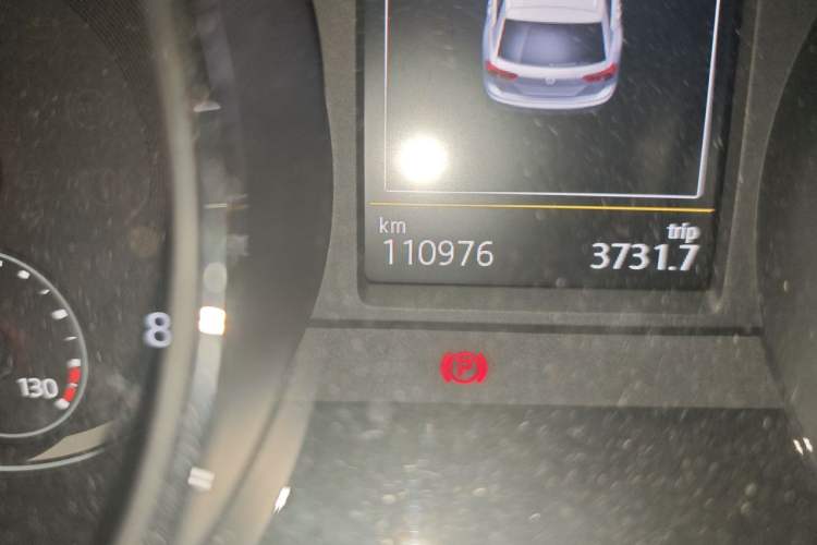 Used Volkswagen Tiguan L 2017 330TSI Automatic Two-Wheel Drive Luxury Edition Odometer Close Up