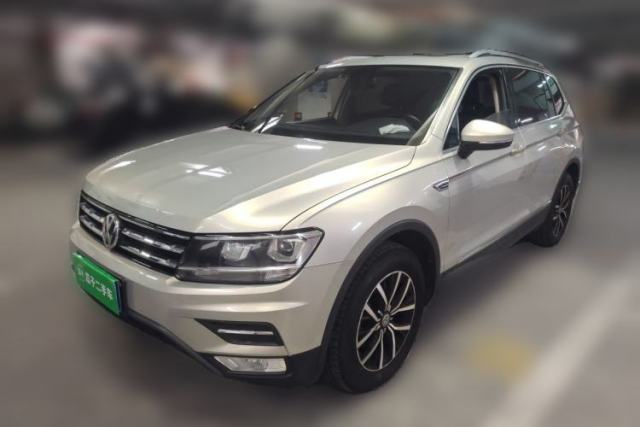 Used Volkswagen Tiguan L 2017 330TSI Automatic Two-Wheel Drive Luxury Edition