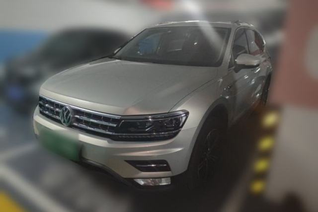 Used Volkswagen Tiguan L 2017 380TSI Automatic All-Wheel-Drive Luxury Edition
