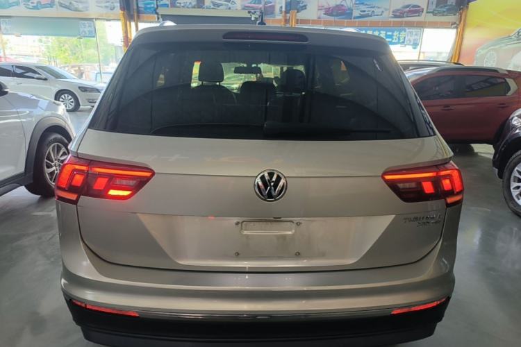 Used Volkswagen Tiguan L 2017 330TSI Automatic Two-Wheel Drive Comfort Edition Rear