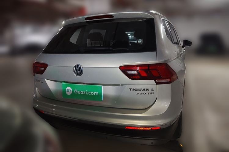 Used Volkswagen Tiguan L 2017 330TSI Automatic Two-Wheel Drive Luxury Edition Rear
