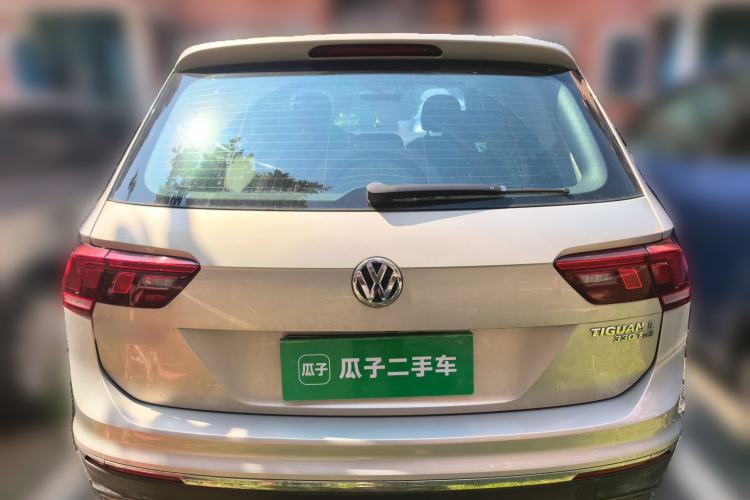 Used Volkswagen Tiguan L 2017 330TSI Automatic Two-Wheel Drive Luxury Edition Rear