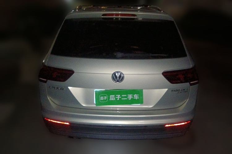 Used Volkswagen Tiguan L 2017 330TSI Automatic Two-Wheel Drive Flagship Edition Rear