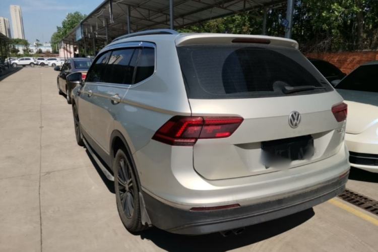 Used Volkswagen Tiguan L 2017 330TSI Automatic Two-Wheel Drive Flagship Edition Rear Left 45 Deg