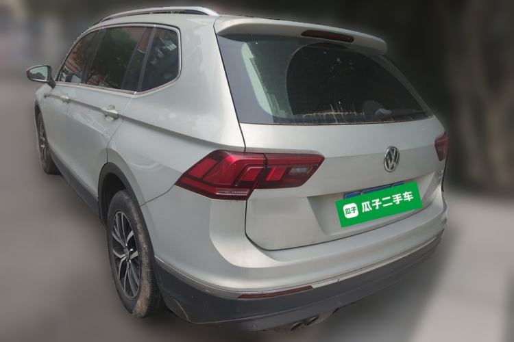 Used Volkswagen Tiguan L 2017 330TSI Automatic Two-Wheel Drive Luxury Edition Rear Left 45 Deg