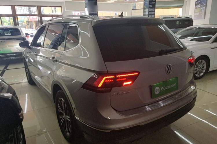 Used Volkswagen Tiguan L 2017 330TSI Automatic Two-Wheel Drive Flagship Edition Rear Left 45 Deg