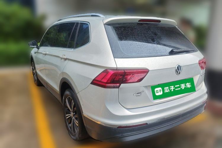 Used Volkswagen Tiguan L 2017 330TSI Automatic Two-Wheel Drive Flagship Edition Rear Left 45 Deg