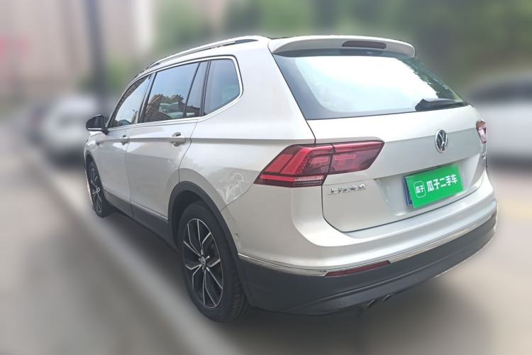 Used Volkswagen Tiguan L 2017 330TSI Automatic Two-Wheel Drive Flagship Edition Rear Left 45 Deg