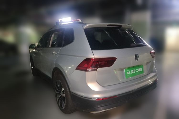 Used Volkswagen Tiguan L 2017 380TSI Automatic All-Wheel-Drive Flagship Edition Rear Left 45 Deg