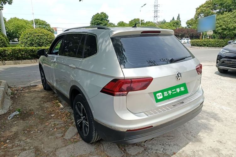 Used Volkswagen Tiguan L 2017 330TSI Automatic Two-Wheel Drive Flagship Edition Rear Left 45 Deg