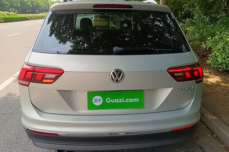 Used Volkswagen Tiguan L 2017 330TSI Automatic Two-Wheel Drive Luxury Edition Rear