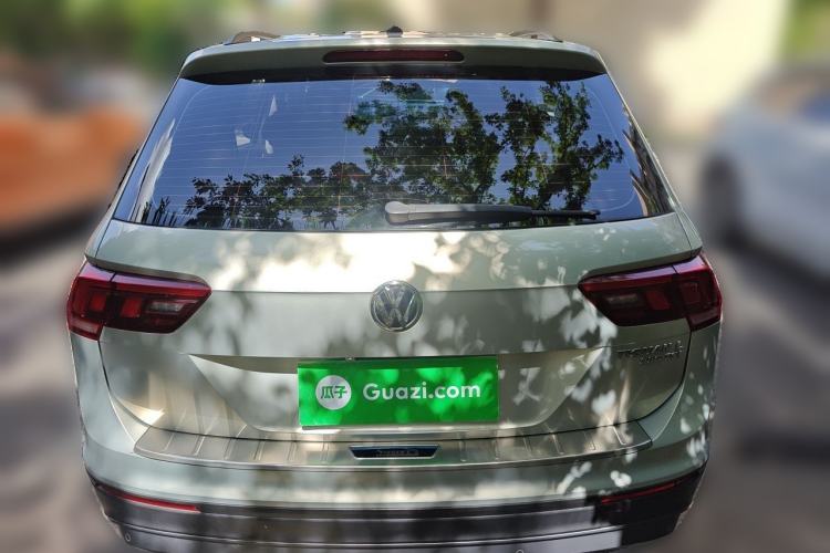 Used Volkswagen Tiguan L 2017 330TSI Automatic Two-Wheel Drive Luxury Edition Rear