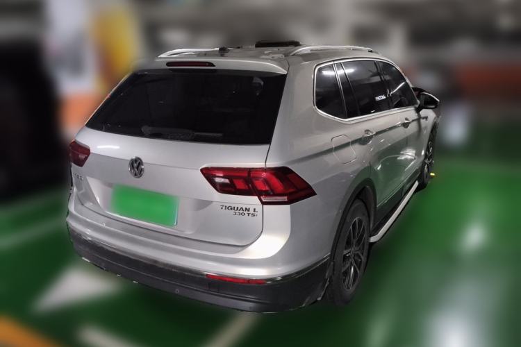 Used Volkswagen Tiguan L 2017 330TSI Automatic Two-Wheel Drive Comfort Edition Rear Right 45 Deg