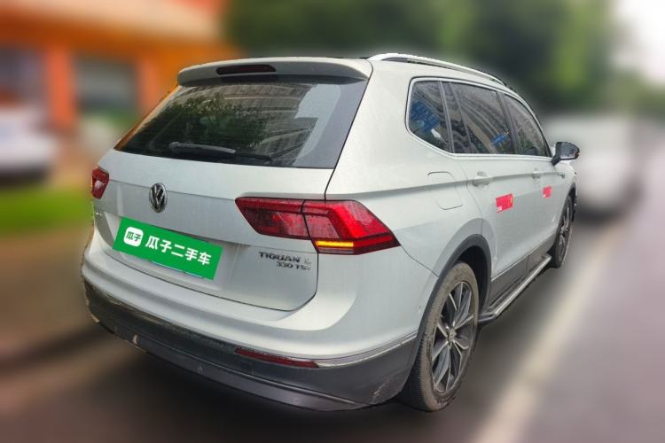 Used Volkswagen Tiguan L 2017 330TSI Automatic Two-Wheel Drive Flagship Edition Rear Right 45 Deg