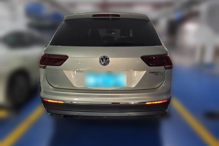 Used Volkswagen Tiguan L 2017 330TSI Automatic Two-Wheel Drive Flagship Edition Rear