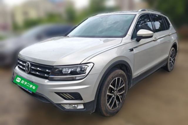 Used Volkswagen Tiguan L 2017 330TSI Automatic Two-Wheel Drive Luxury Edition