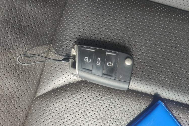 Used Volkswagen Tiguan L 2017 380TSI Automatic All-Wheel-Drive Flagship Edition Vehicle Key
