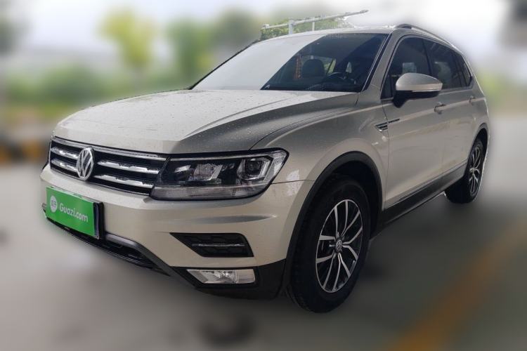 Used Volkswagen Tiguan L 2017 330TSI Automatic Two-Wheel Drive Luxury Edition Guazi used car, China used car export, Used car for sale, Used  cars, Cheapest cars for sale