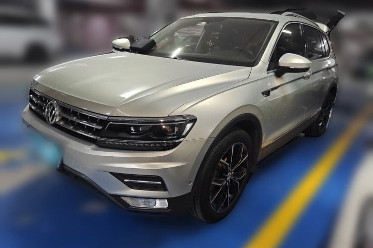 Used Volkswagen Tiguan L 2017 330TSI Automatic Two-Wheel Drive Flagship Edition Guazi used car, China used car export, Used car for sale, Used  cars, Cheapest cars for sale
