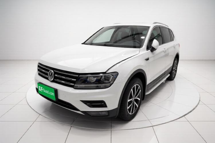 Used Volkswagen Tiguan L 2017 330TSI Automatic Two-Wheel Drive Comfort Edition Guazi used car, China used car export, Used car for sale, Used  cars, Cheapest cars for sale