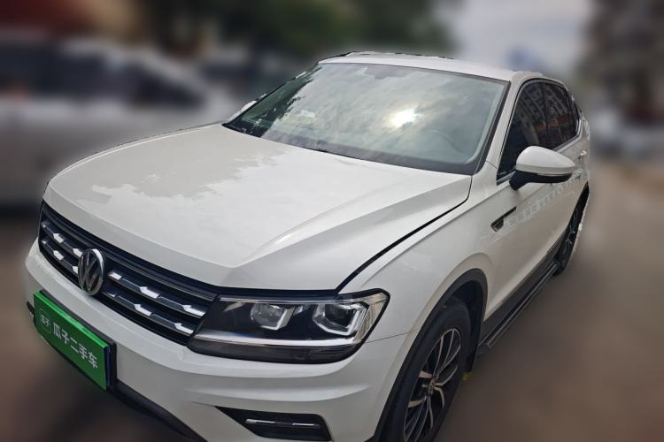 Used Volkswagen Tiguan L 2017 330TSI Automatic Two-Wheel Drive Comfort Edition Guazi used car, China used car export, Used car for sale, Used  cars, Cheapest cars for sale
