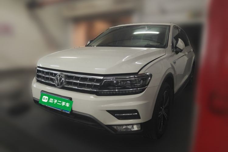 Used Volkswagen Tiguan L 2017 380TSI Automatic All-Wheel-Drive Luxury Edition Guazi used car, China used car export, Used car for sale, Used  cars, Cheapest cars for sale