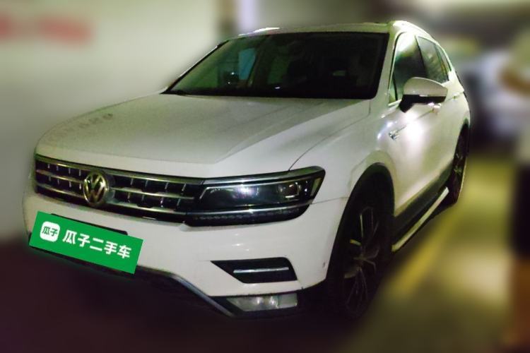 Used Volkswagen Tiguan L 2017 380TSI Automatic All-Wheel Drive Supreme Flagship Edition Guazi used car, China used car export, Used car for sale, Used  cars, Cheapest cars for sale