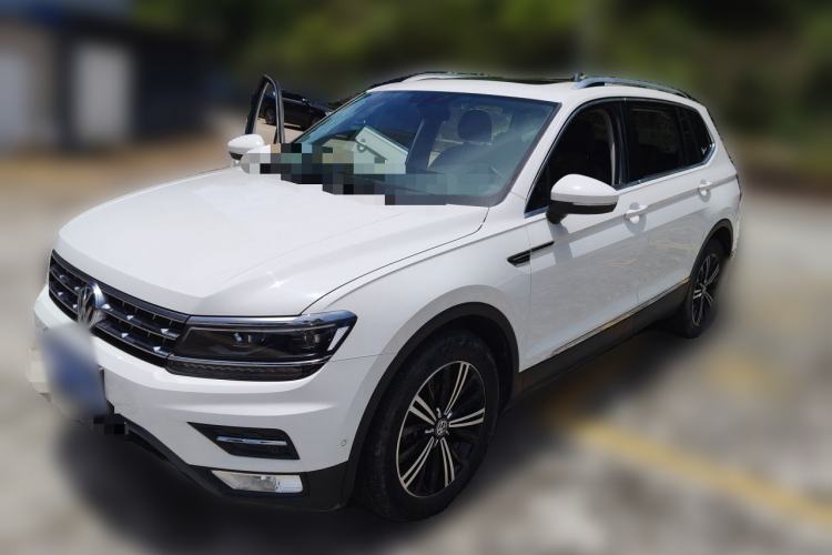 Used Volkswagen Tiguan L 2017 330TSI Automatic Two-Wheel Drive Flagship Edition Guazi used car, China used car export, Used car for sale, Used  cars, Cheapest cars for sale