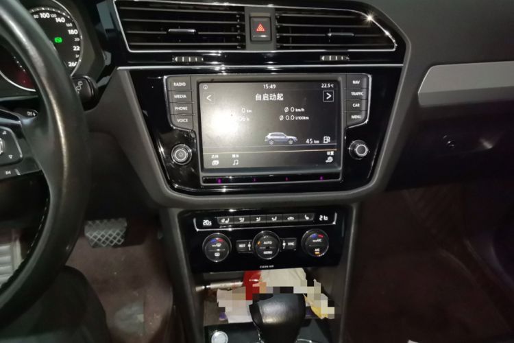 Used Volkswagen Tiguan L 2017 330TSI Automatic Two-Wheel Drive Luxury Edition Audio And AC Panel