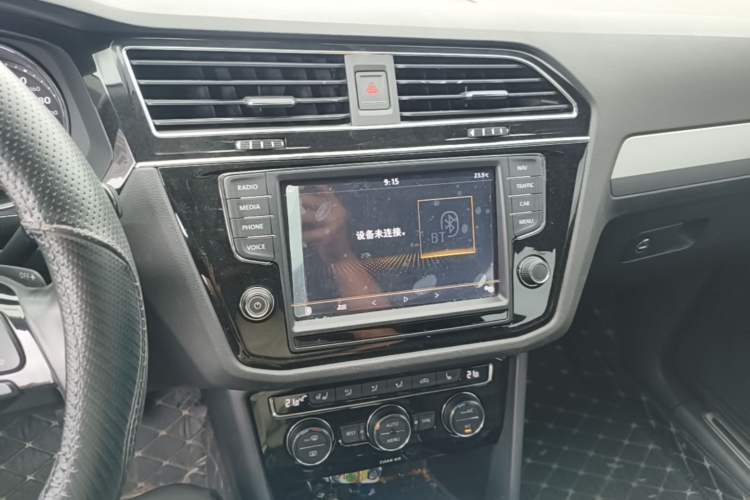 Used Volkswagen Tiguan L 2017 330TSI Automatic Two-Wheel Drive Flagship Edition Audio And AC Panel