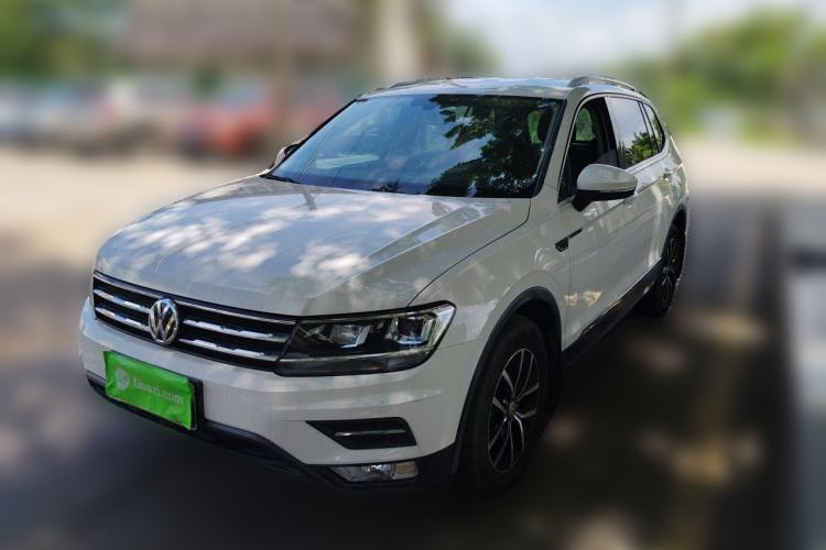 Used Volkswagen Tiguan L 2017 330TSI Automatic Two-Wheel Drive Comfort Edition Guazi used car, China used car export, Used car for sale, Used  cars, Cheapest cars for sale