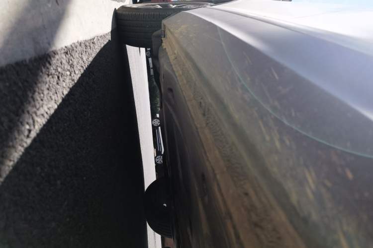Used Volkswagen Tiguan L 2017 330TSI Automatic Two-Wheel Drive Comfort Edition Chassis Front Right