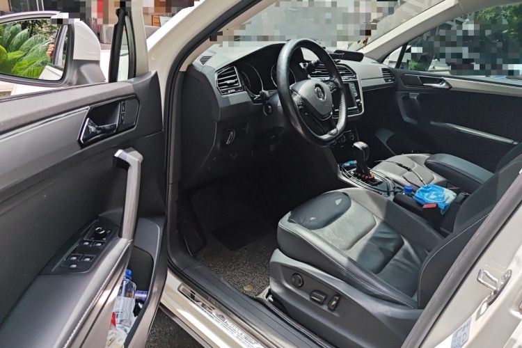 Used Volkswagen Tiguan L 2017 330TSI Automatic Two-Wheel Drive Luxury Edition Driver Seat