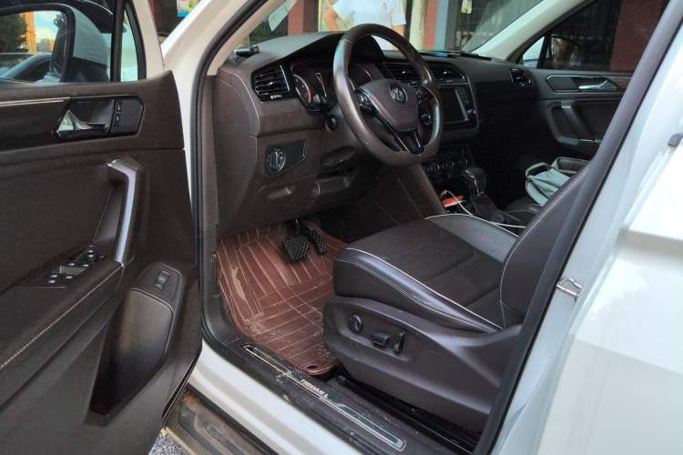 Used Volkswagen Tiguan L 2017 330TSI Automatic Two-Wheel Drive Flagship Edition Driver Seat