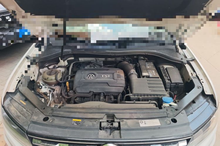 Used Volkswagen Tiguan L 2017 330TSI Automatic Two-Wheel Drive Luxury Edition Engine Bay