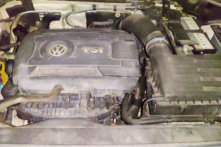 Used Volkswagen Tiguan L 2017 380TSI Automatic All-Wheel Drive Supreme Flagship Edition Engine Bay