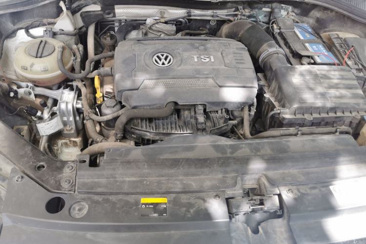 Used Volkswagen Tiguan L 2017 330TSI Automatic Two-Wheel Drive Flagship Edition Engine Bay