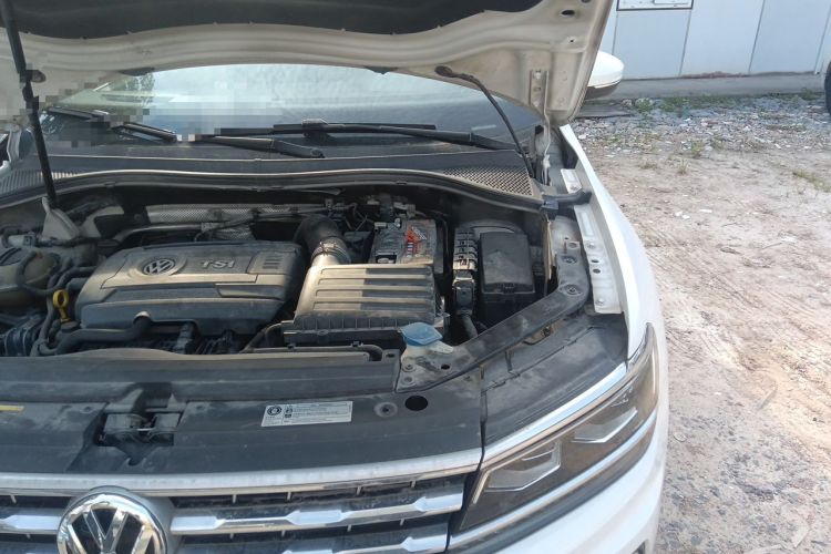 Used Volkswagen Tiguan L 2017 330TSI Automatic Two-Wheel Drive Flagship Edition Engine Bay Left