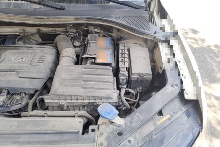 Used Volkswagen Tiguan L 2017 330TSI Automatic Two-Wheel Drive Comfort Edition Engine Bay Left