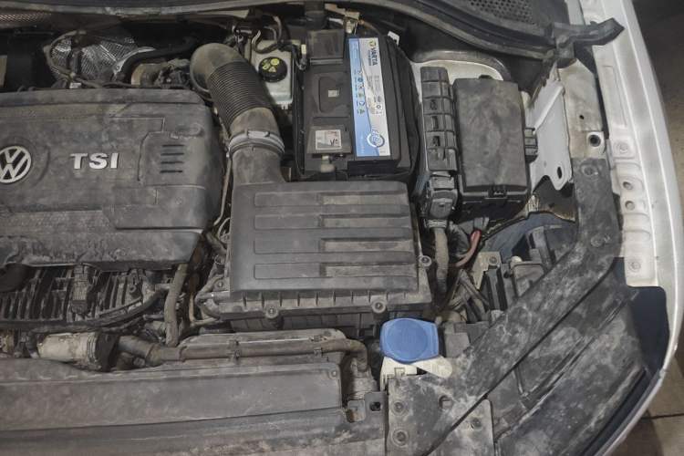 Used Volkswagen Tiguan L 2017 330TSI Automatic Two-Wheel Drive Flagship Edition Engine Bay Left