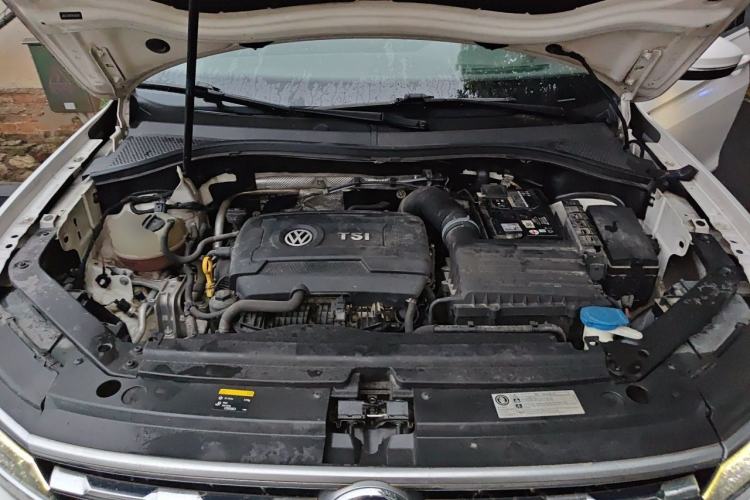 Used Volkswagen Tiguan L 2017 330TSI Automatic Two-Wheel Drive Flagship Edition Engine Bay
