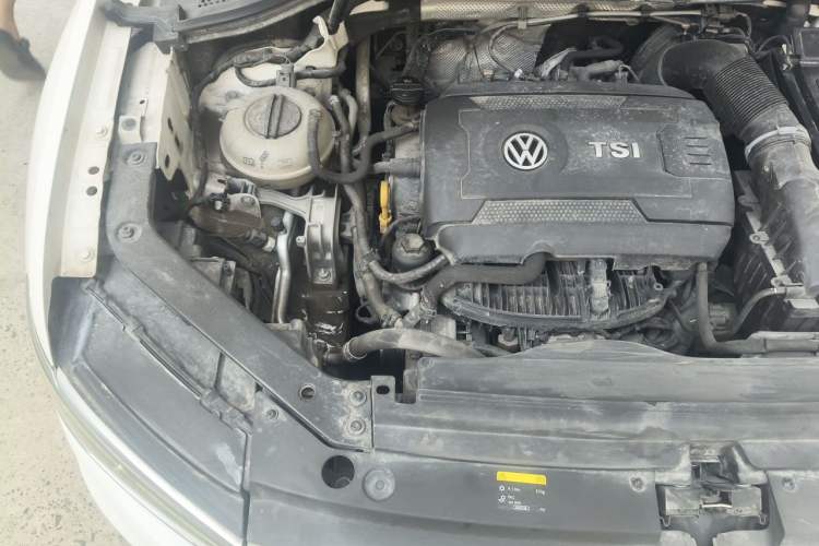 Used Volkswagen Tiguan L 2017 330TSI Automatic Two-Wheel Drive Flagship Edition Engine Bay Right